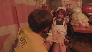 Mút cô bé em đồng nghiệp dâm đãng