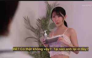 Cậu em trai và 2 chị kế sống chung phòng khi bố má tái hôn